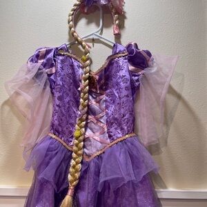 Disney Tangled Princess Costume. Size Sm (4-6)